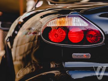Jaguar XKR (2005) Zdjęcia z zewnątrz