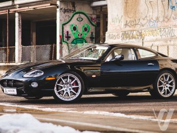Jaguar XKR (2005) Zdjęcia z zewnątrz
