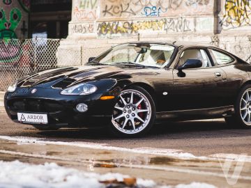 Jaguar XKR (2005) Zdjęcia z zewnątrz