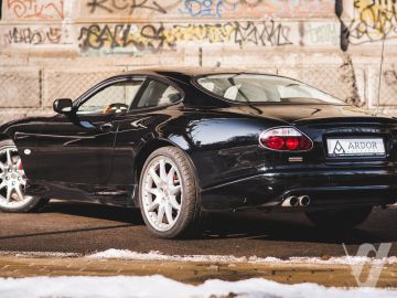 Jaguar XKR (2005) Zdjęcia z zewnątrz
