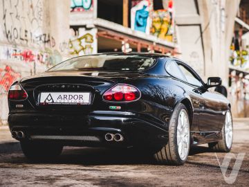 Jaguar XKR (2005) Zdjęcia z zewnątrz