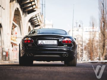 Jaguar XKR (2005) Zdjęcia z zewnątrz