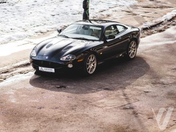 Jaguar XKR (2005) Zdjęcia z zewnątrz