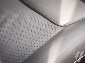 Jaguar XKR (2005) Wnętrze