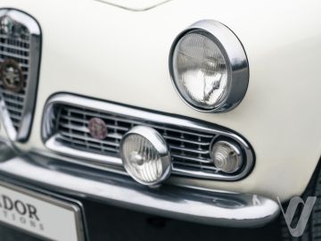 Alfa Romeo Giulietta (1959) Zdjęcia z zewnątrz