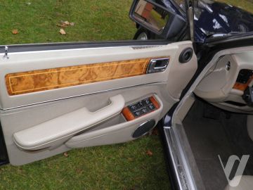 Daimler XJ (1992) Wnętrze