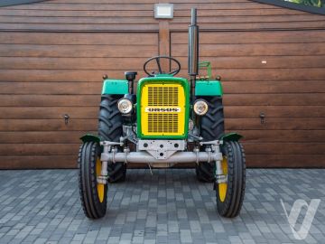 Ursus C330 (1972) Zdjęcia z zewnątrz