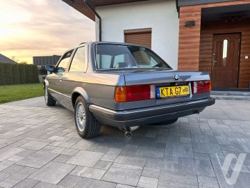 BMW Seria 3 (1984) Zdjęcia z zewnątrz