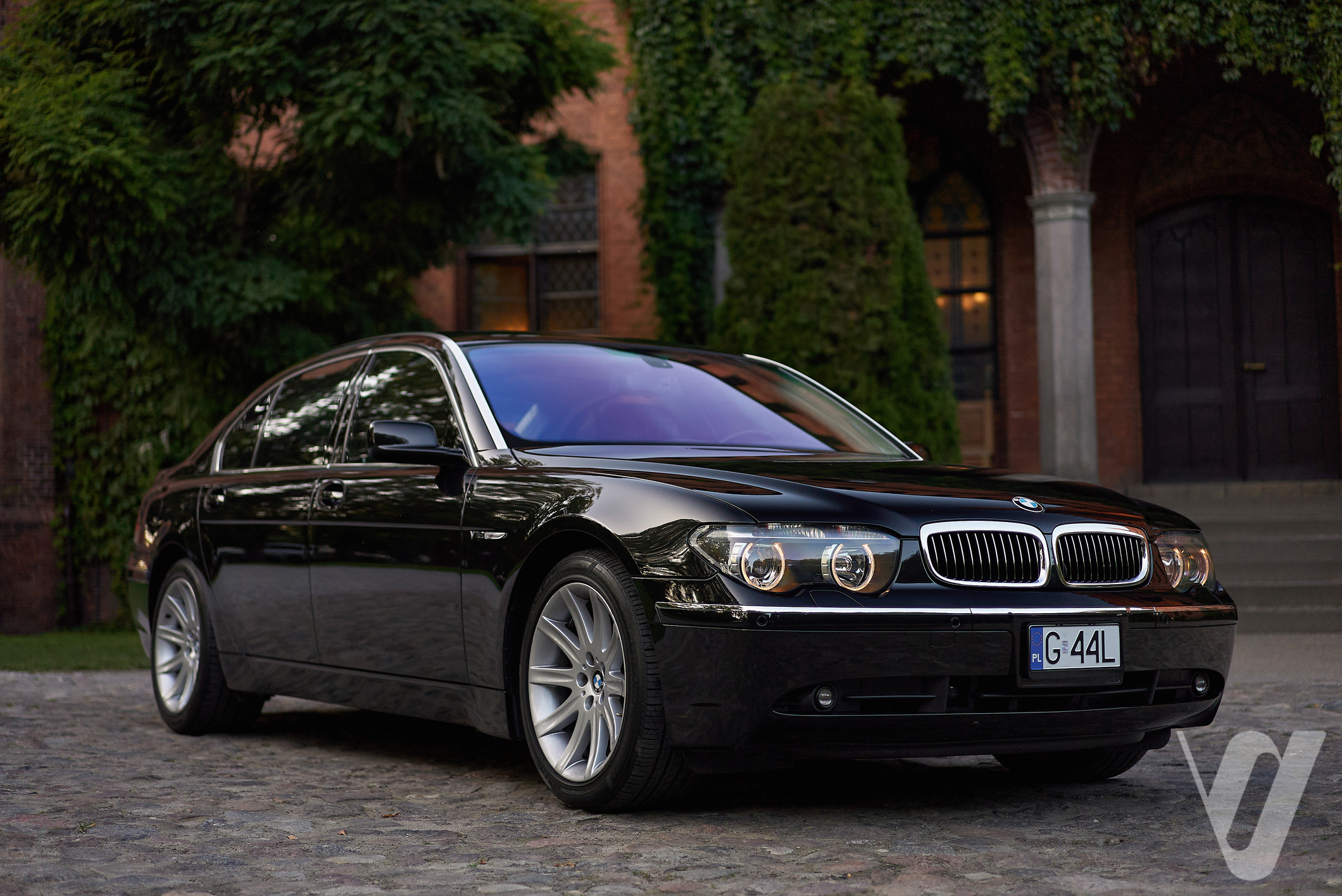 Główne zdjęcie BMW Seria 7 (2003)