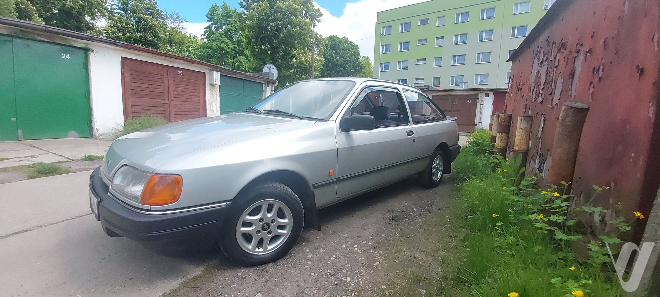 Ford Sierra (1989) zdjęcie główne