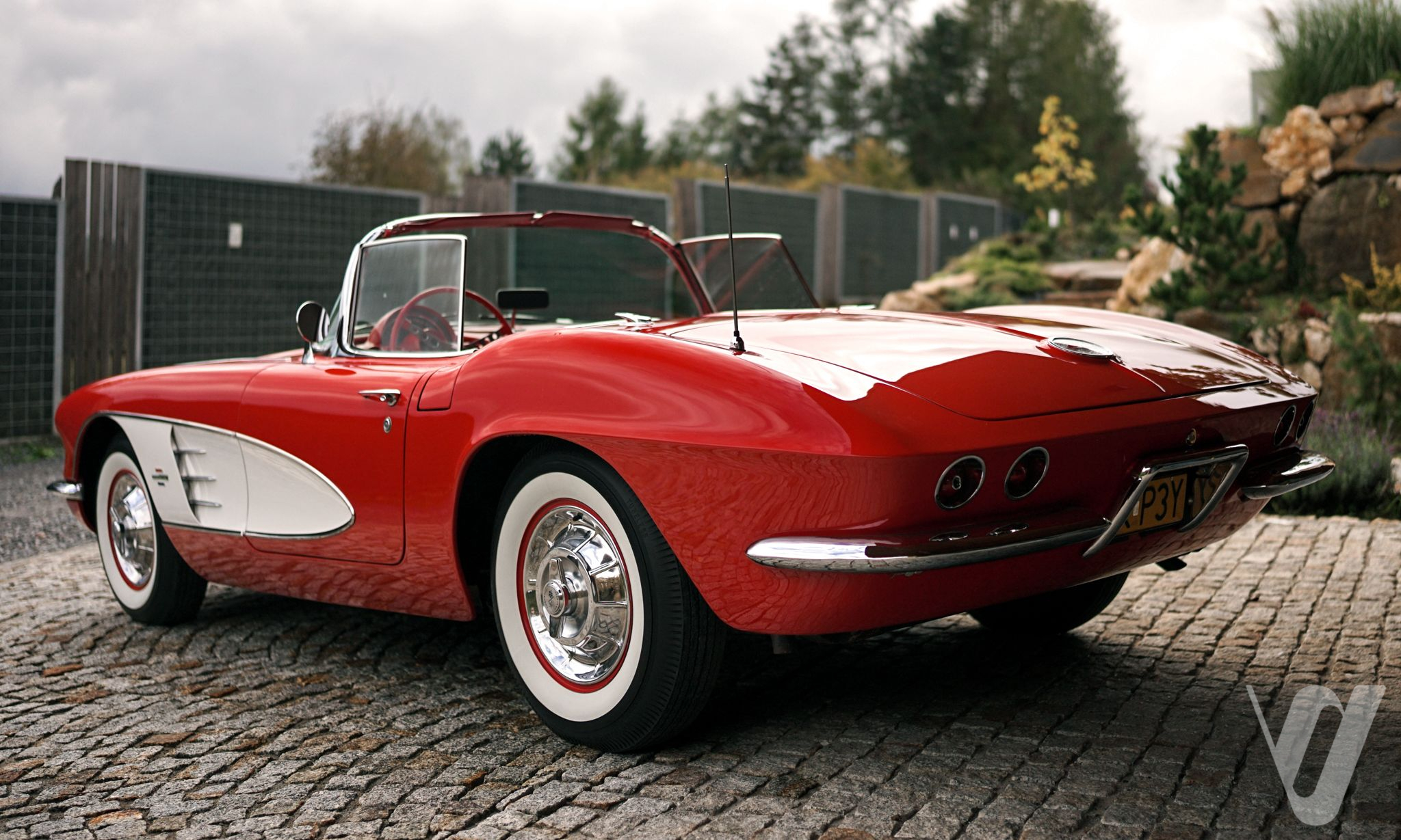 Główne zdjęcie Chevrolet Corvette (1961)