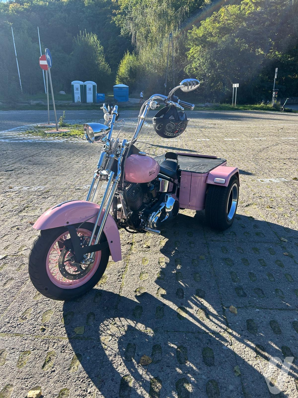 Główne zdjęcie Harley-Davidson FXSTC SOFTAIL CUSTOM (2000)