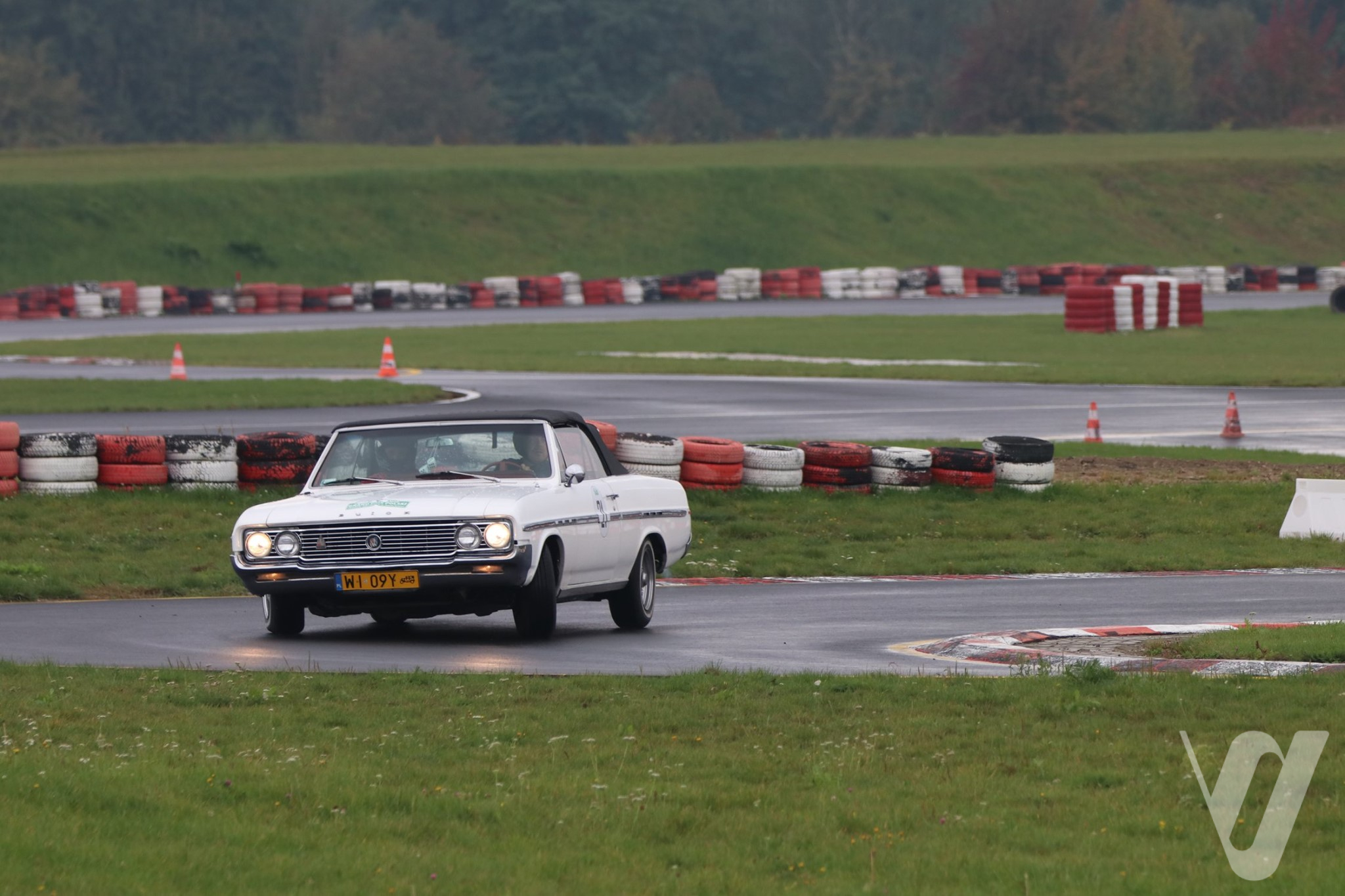 Buick Skylark (1964) main image