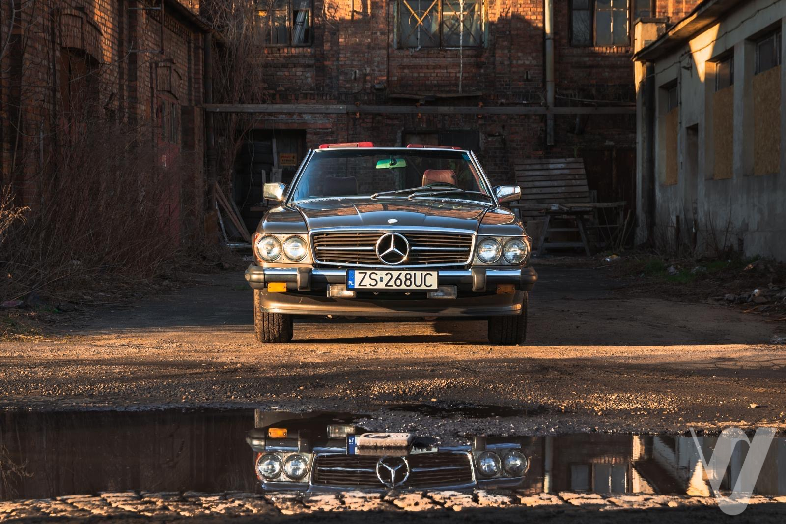 Mercedes-Benz SL (1989) zdjęcie główne