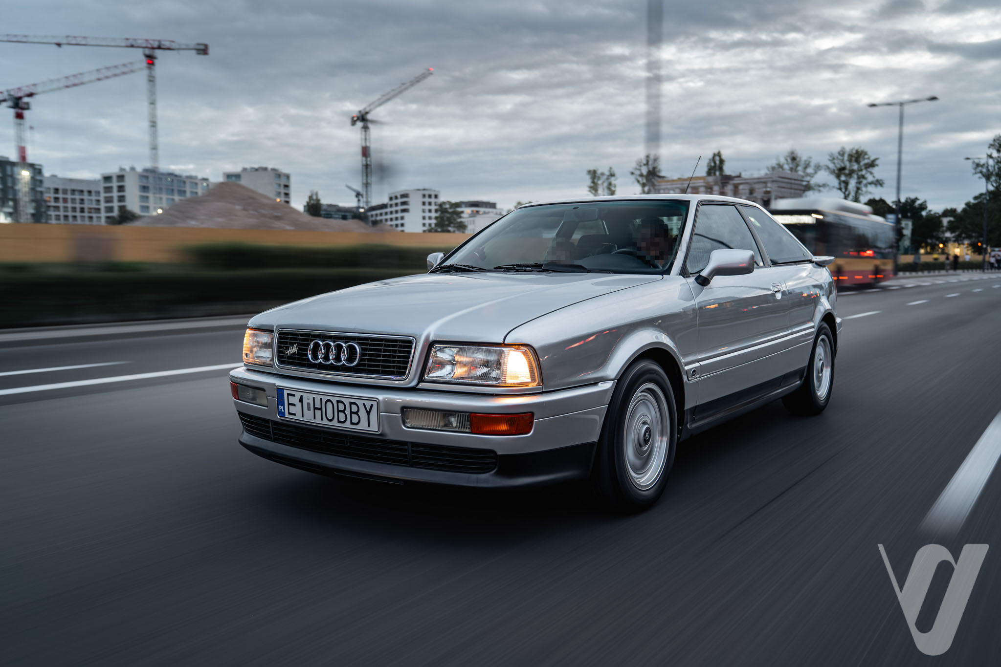 Audi Coupe (1994) main image