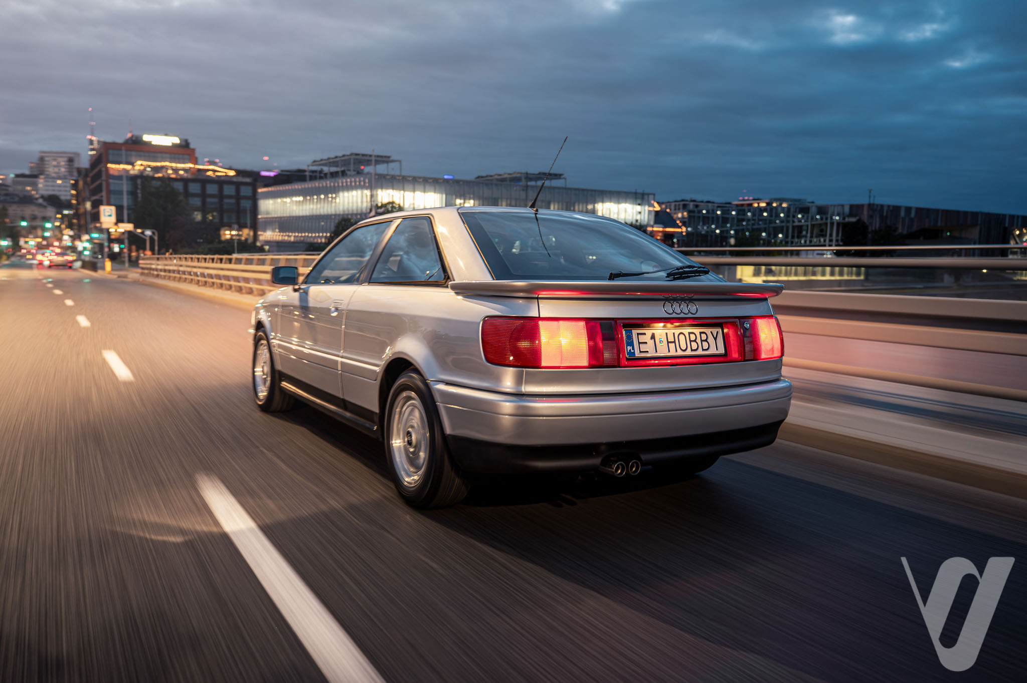 Audi Coupe (1994) main image