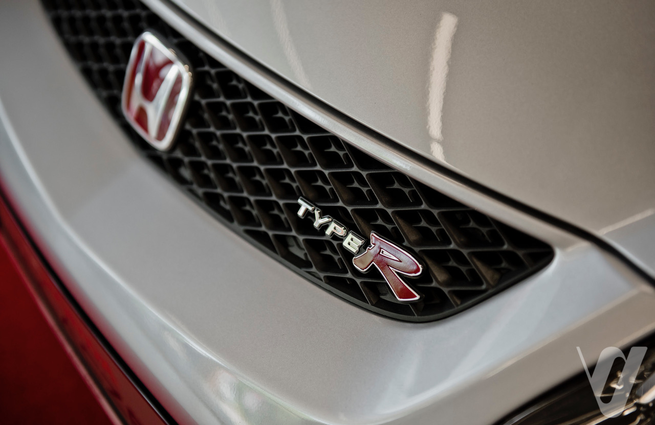 Honda Civic (2004) main image