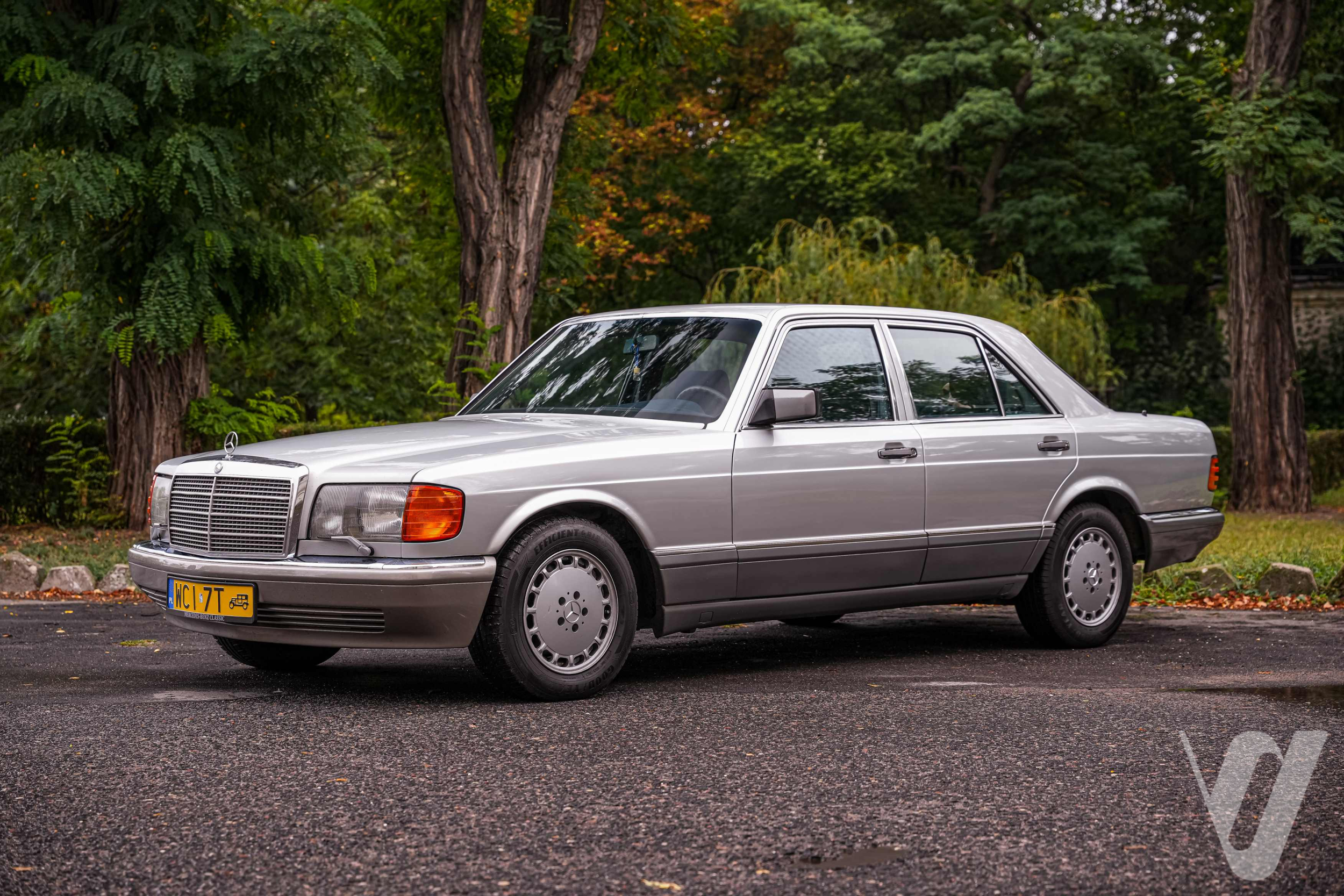 Mercedes-Benz W126 (1986) main image