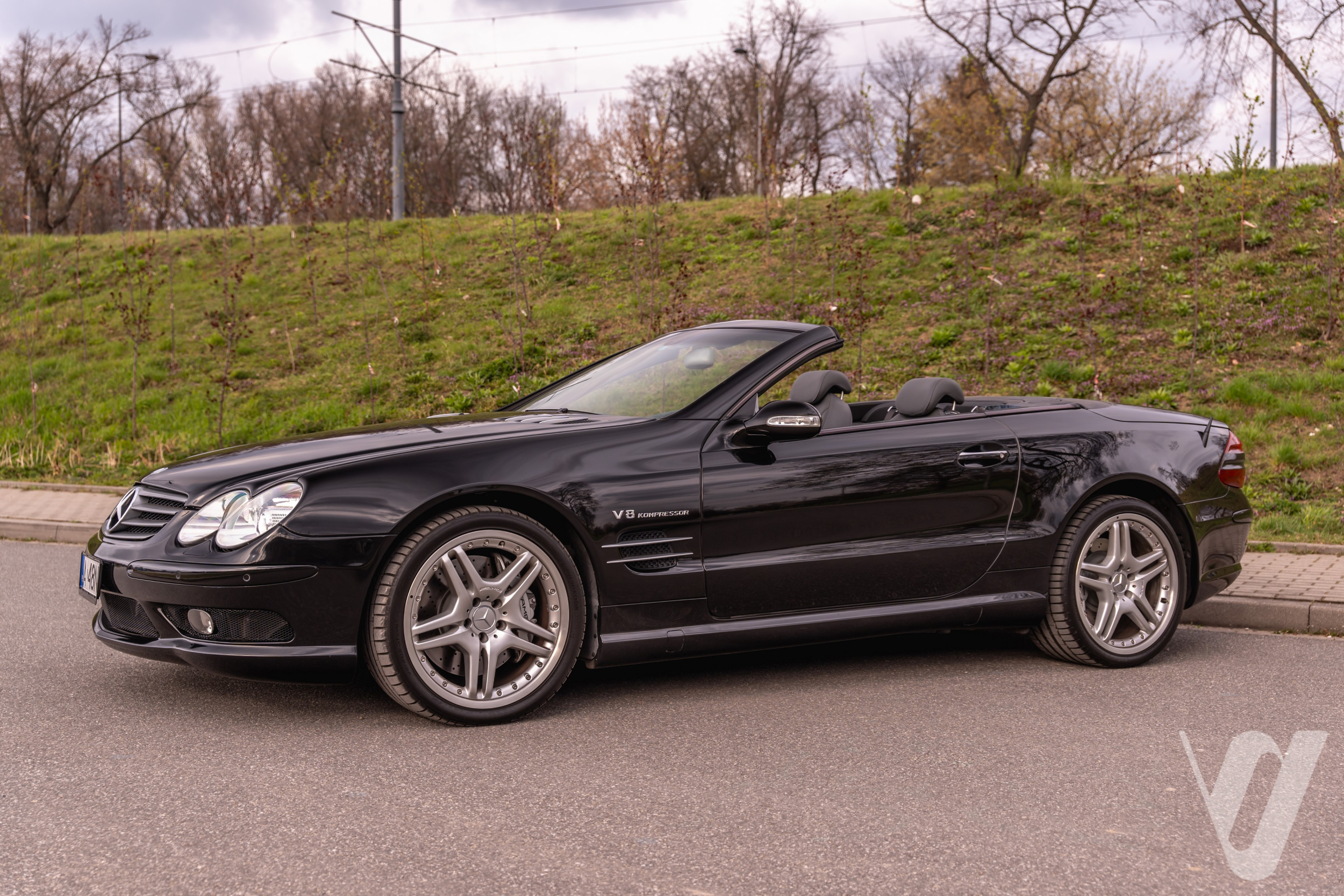 Mercedes-Benz SL (2003) zdjęcie główne