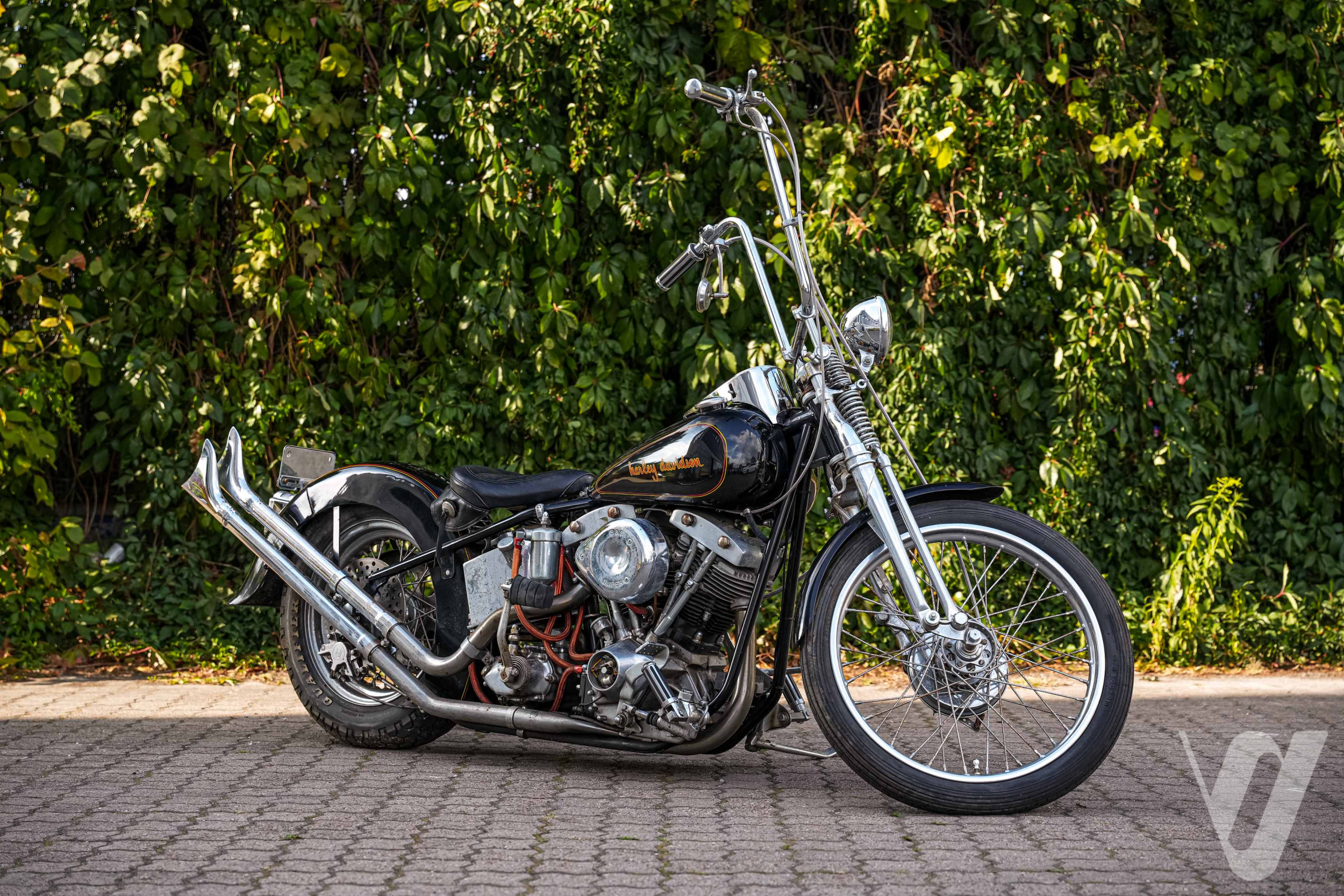 Główne zdjęcie Harley-Davidson (1983)