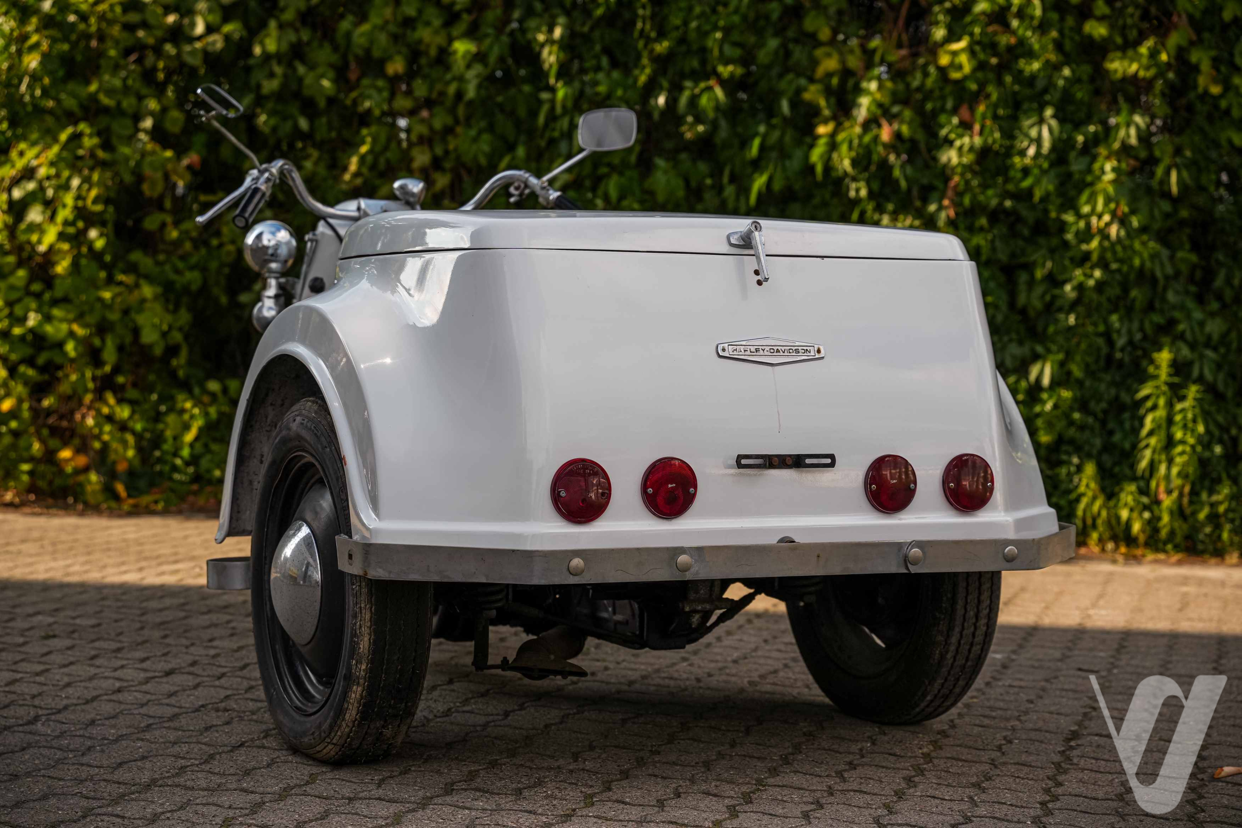 Główne zdjęcie Harley-Davidson (1968)