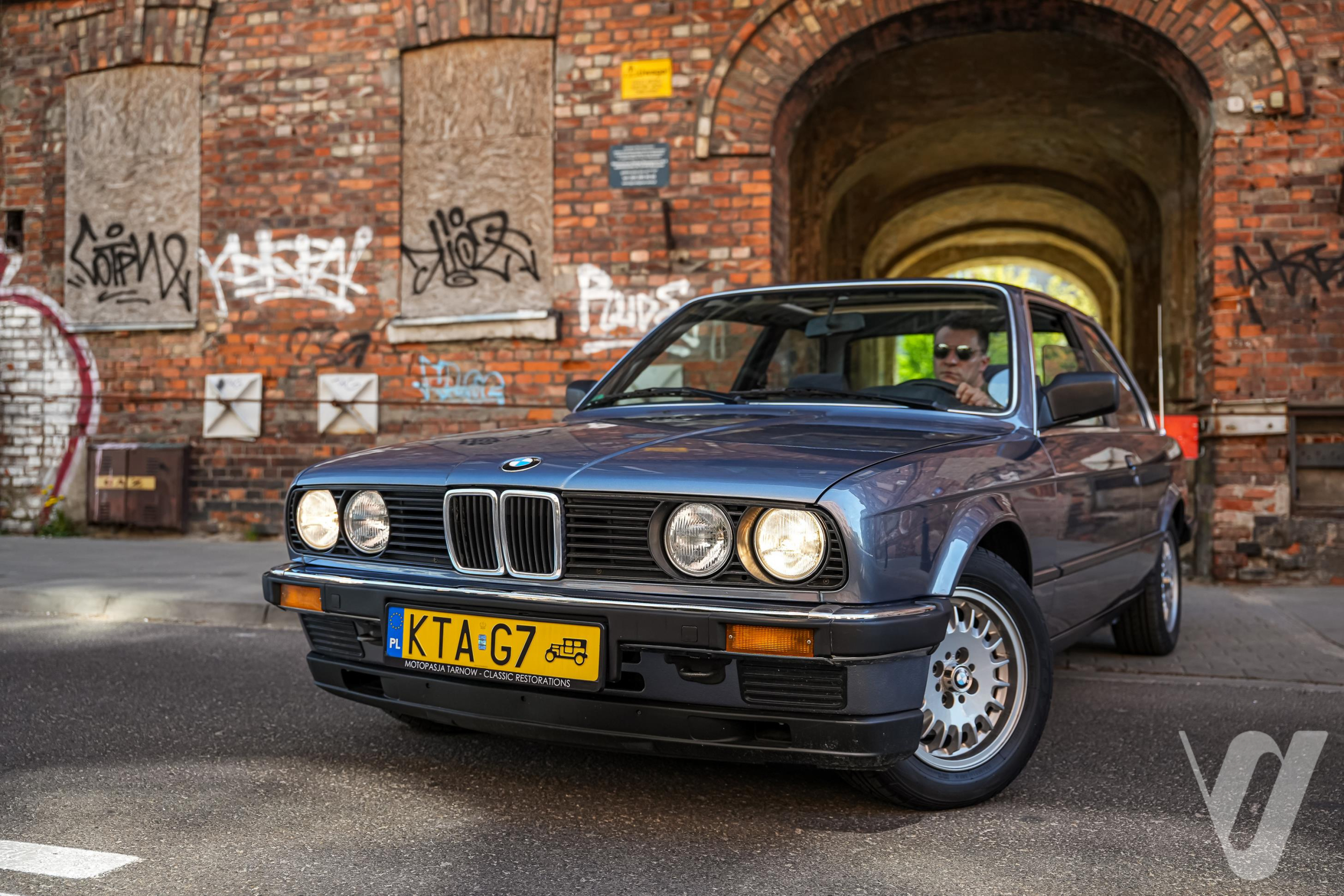 Główne zdjęcie BMW Seria 3 (1984)