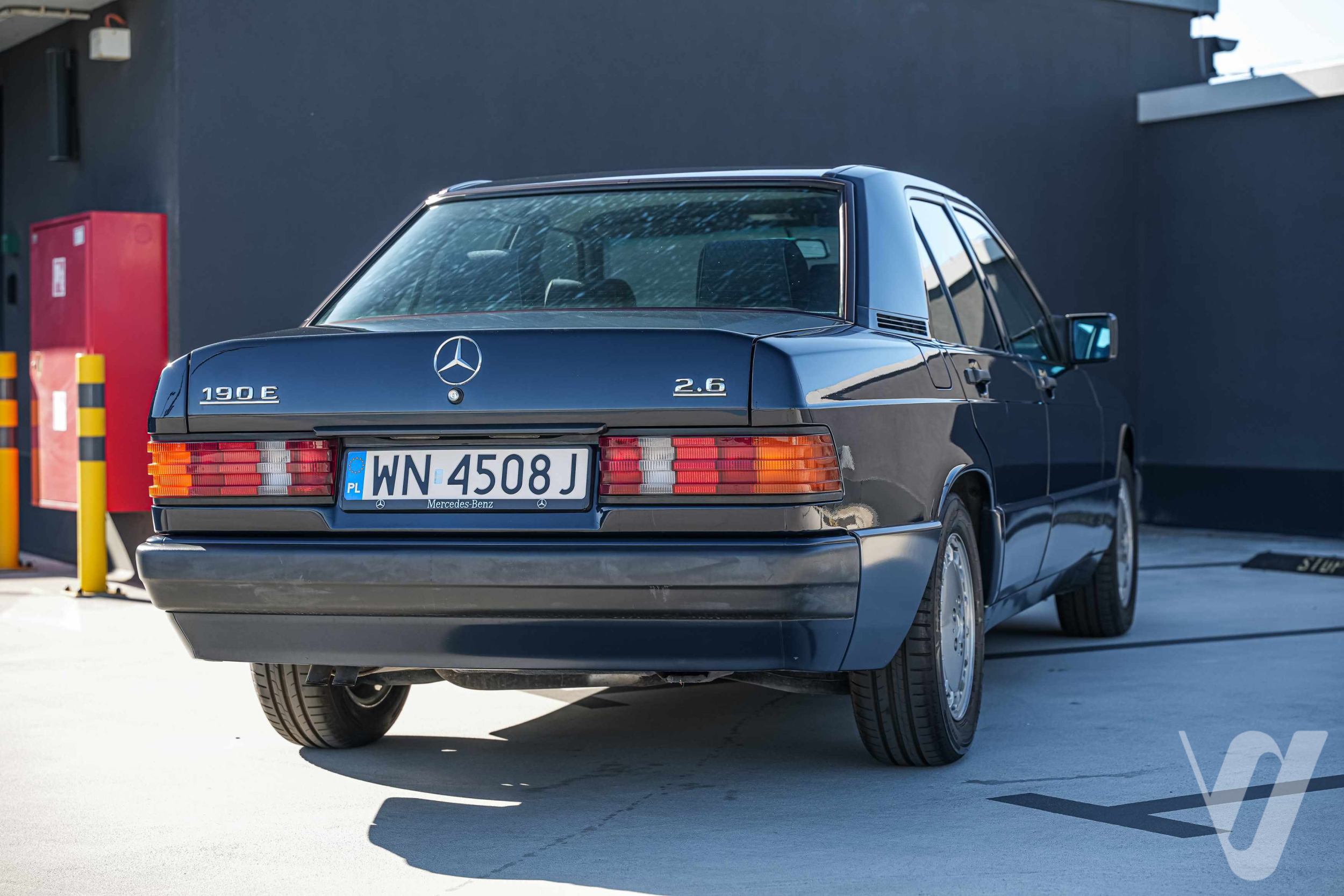 Główne zdjęcie Mercedes-Benz W201 (1991)
