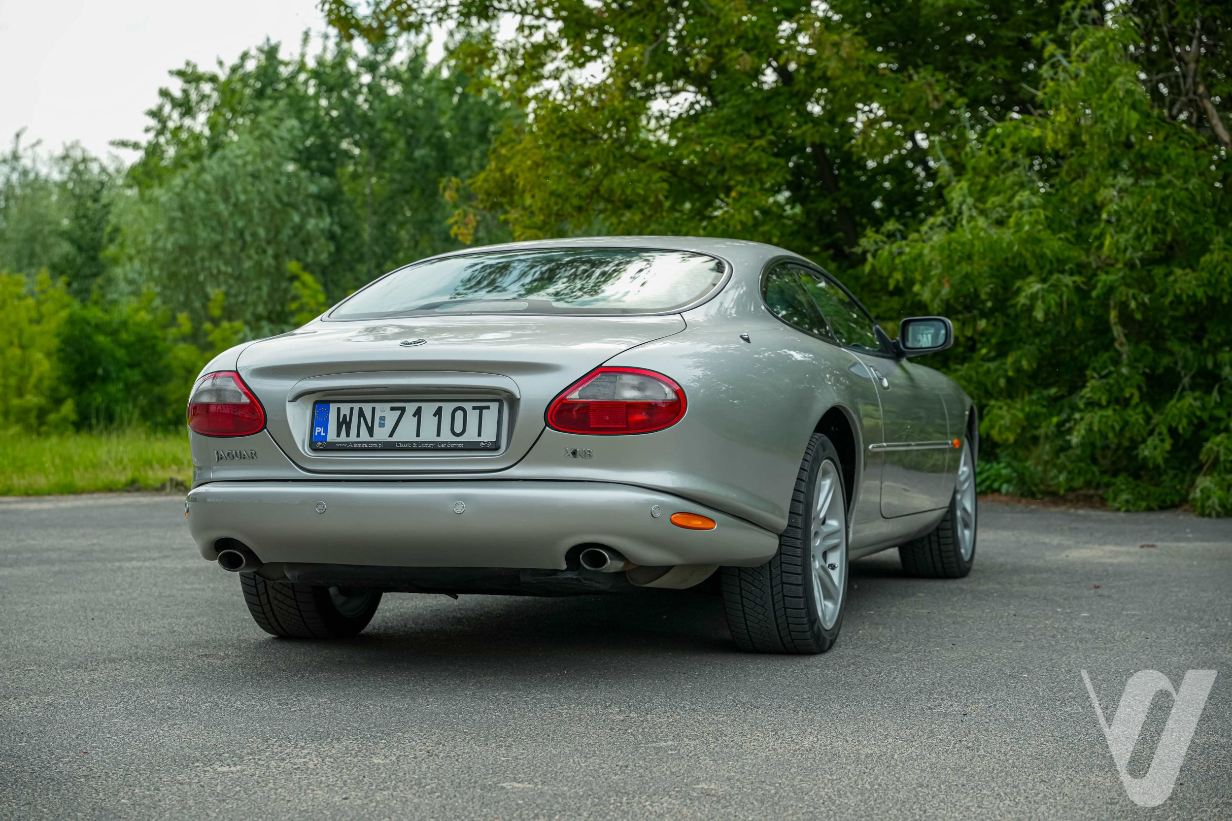 Jaguar XK (1999) main image