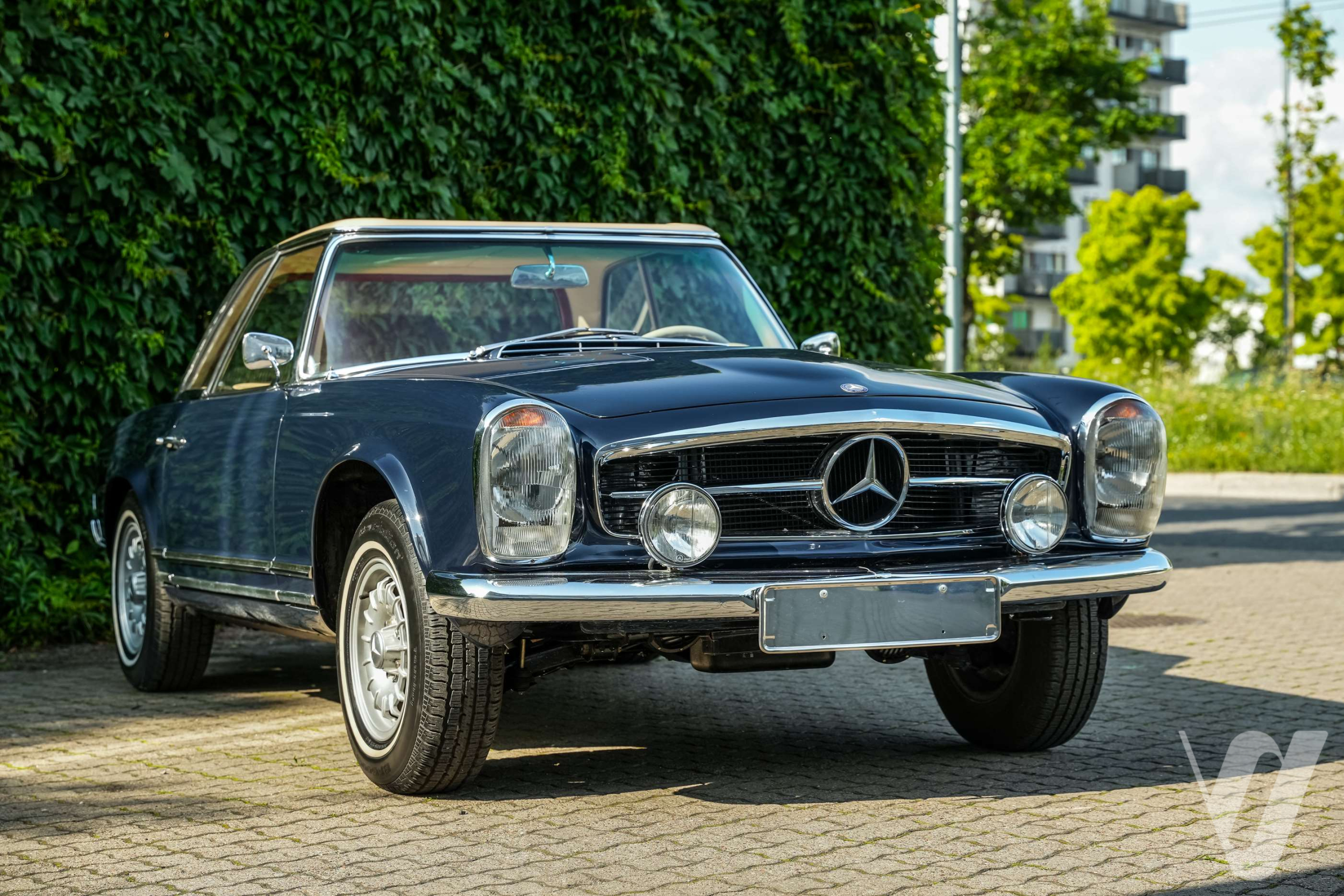 Mercedes-Benz SL (1966) zdjęcie główne