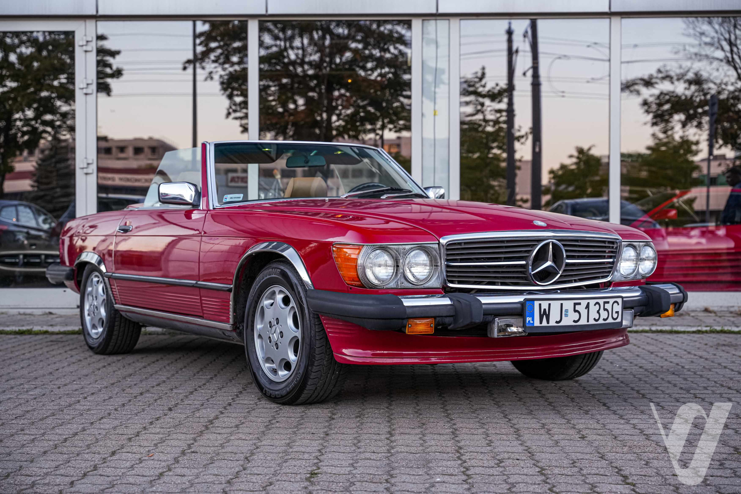 Główne zdjęcie Mercedes-Benz SL (1986)