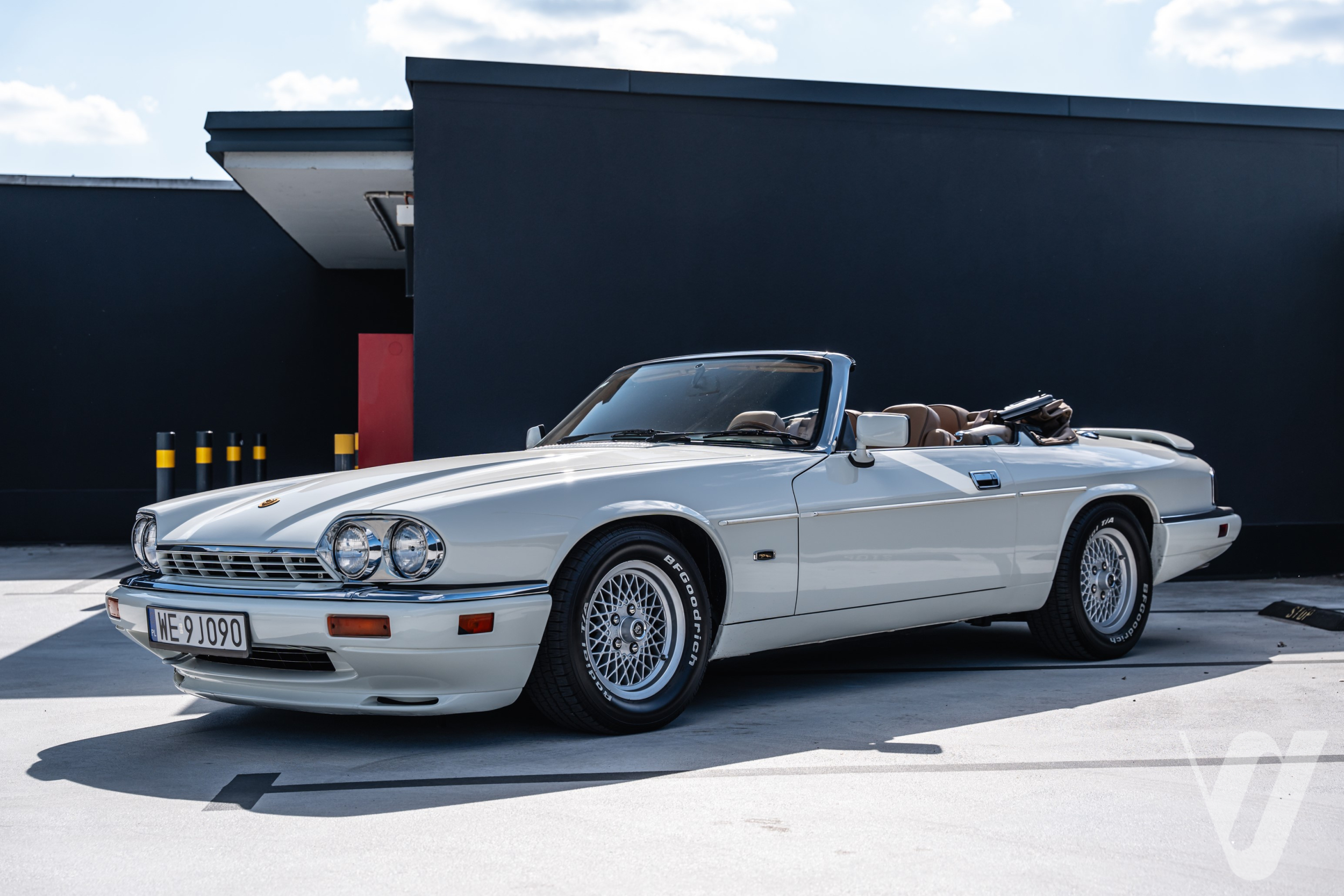 Jaguar XJS (1993) zdjęcie główne
