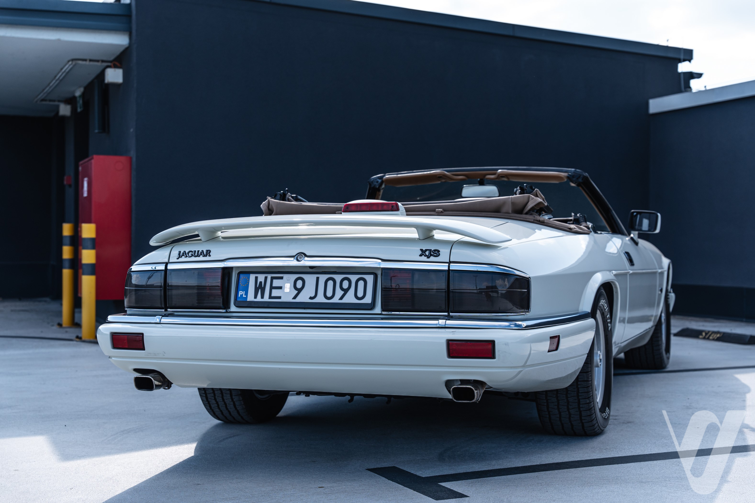 Jaguar XJS (1993) zdjęcie główne
