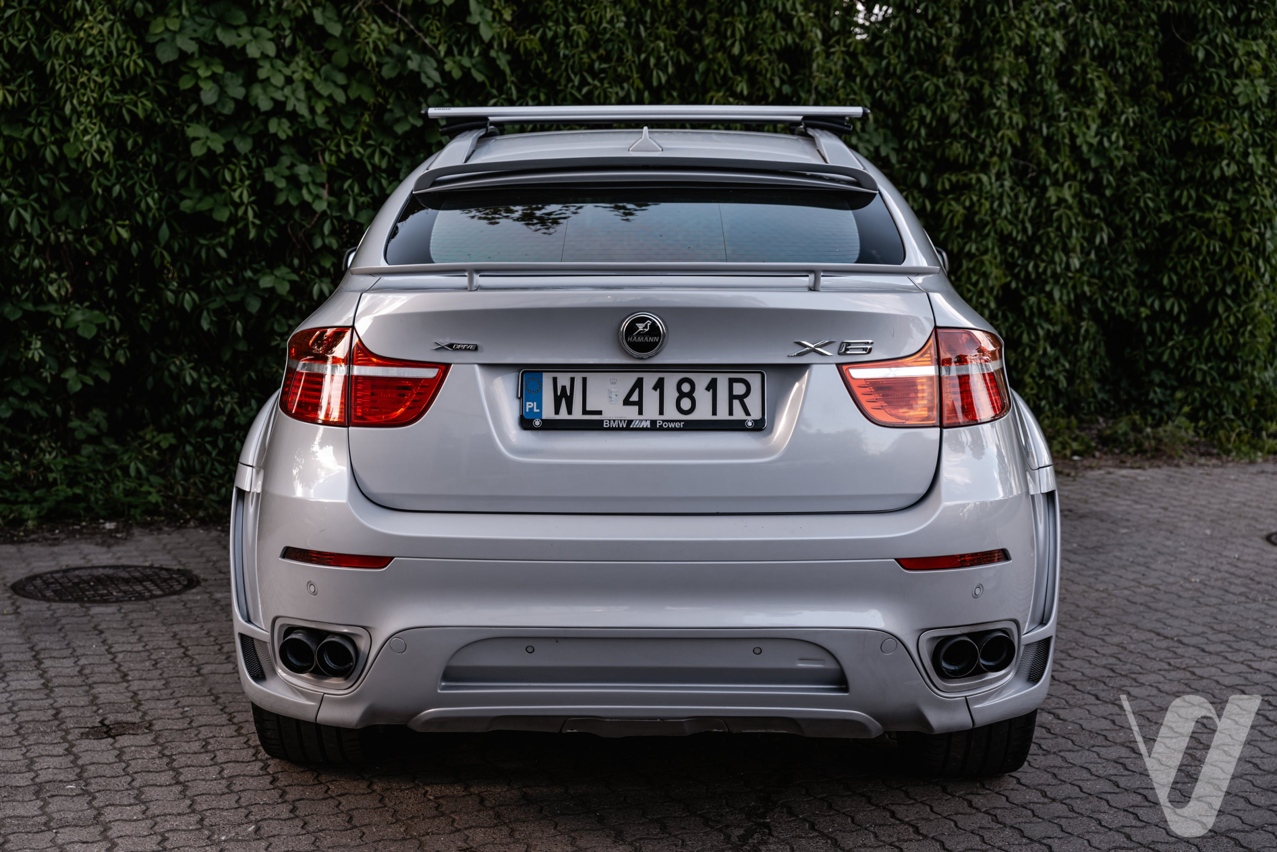 BMW X6M (2009) main image