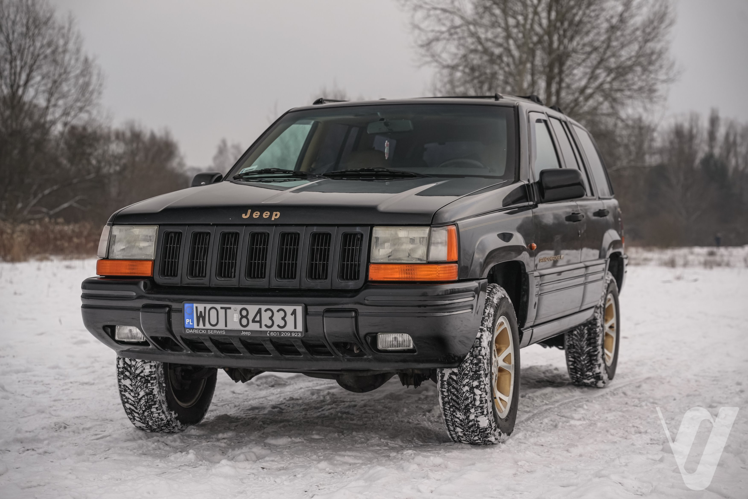 Główne zdjęcie Jeep Grand Cherokee (1996)