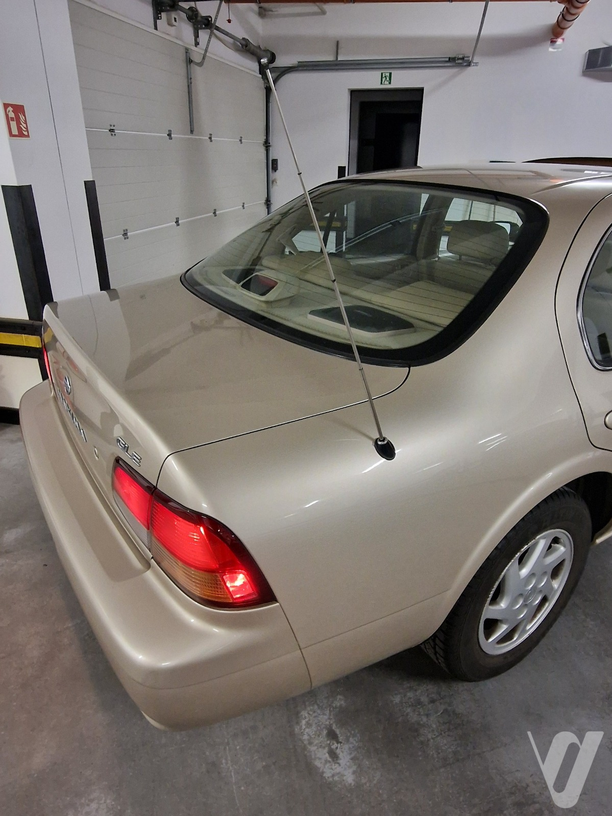 Główne zdjęcie Nissan Maxima (1997)