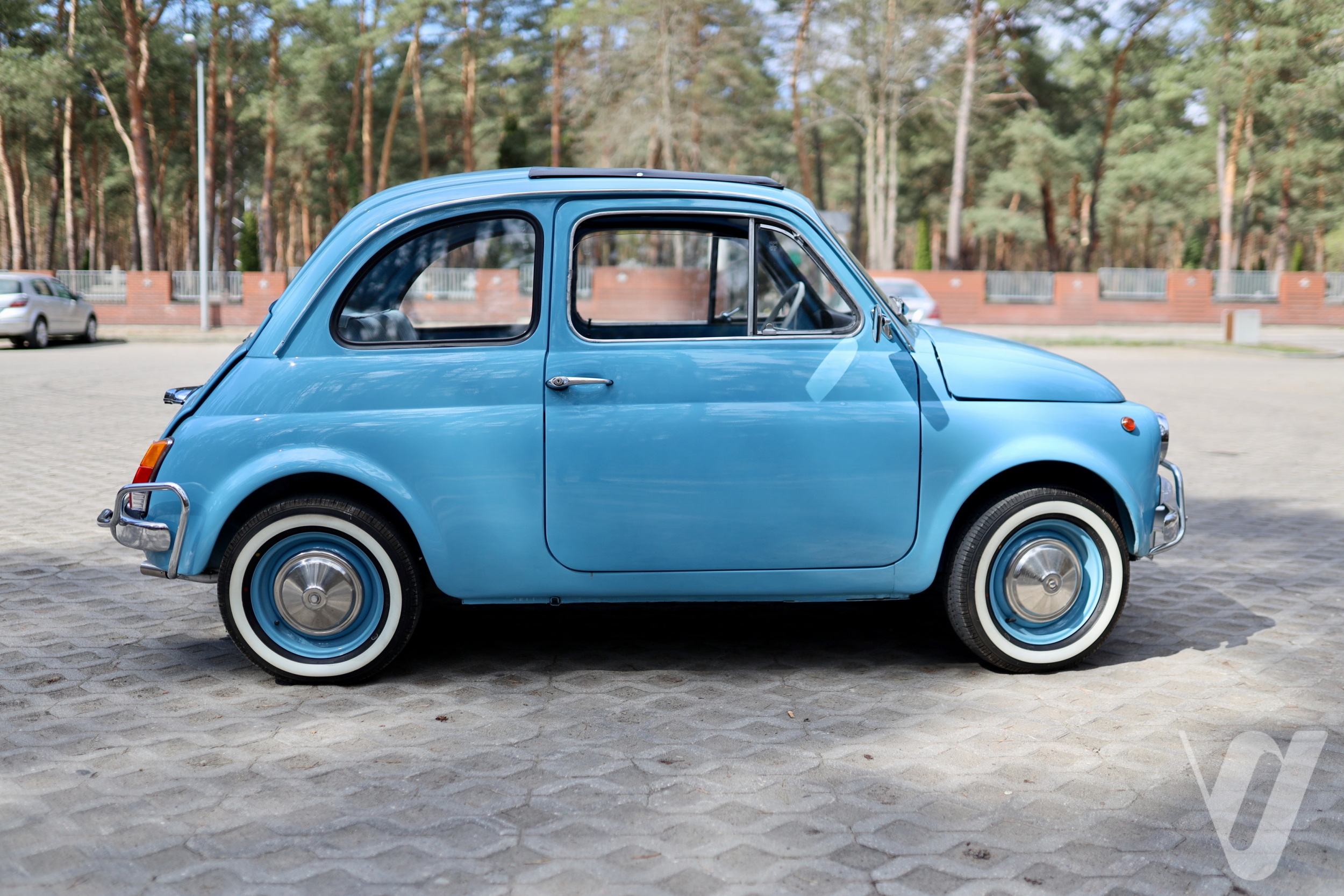 Fiat 500L (1972) main image