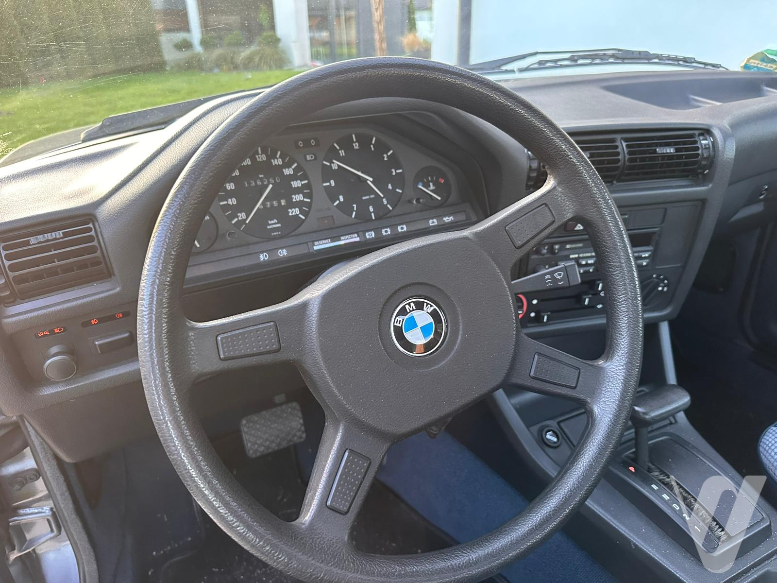 Główne zdjęcie BMW Seria 3 (1984)