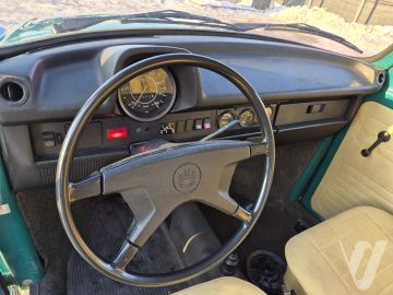Volkswagen Beetle (1974) Wnętrze
