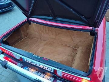 Mercedes-Benz SL (1986) Wnętrze
