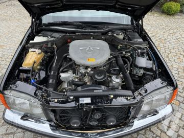 Mercedes-Benz SEL (1990) Detale