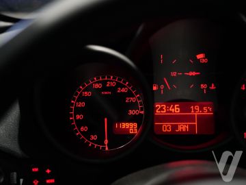 Alfa Romeo 147 (2004) Wnętrze