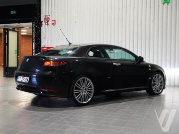 Alfa Romeo 147 (2004) Zdjęcia z zewnątrz