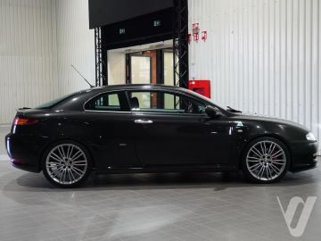 Alfa Romeo 147 (2004) Zdjęcia z zewnątrz