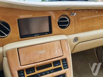 Bentley Arnage (2000) Wnętrze