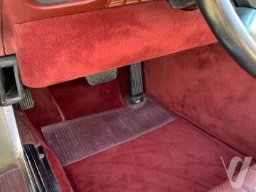 Mercedes-Benz SL (1989) Wnętrze