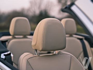 BMW Seria 4 (2023) Wnętrze