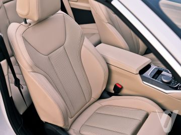 BMW Seria 4 (2023) Wnętrze
