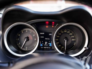 Mitsubishi Lancer Evolution (2008) Wnętrze