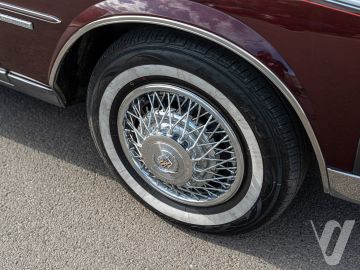 Cadillac Seville (1981) Detale