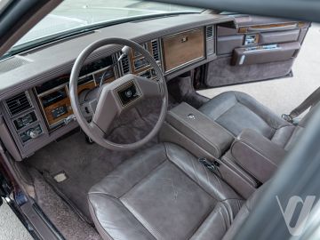 Cadillac Seville (1981) Wnętrze